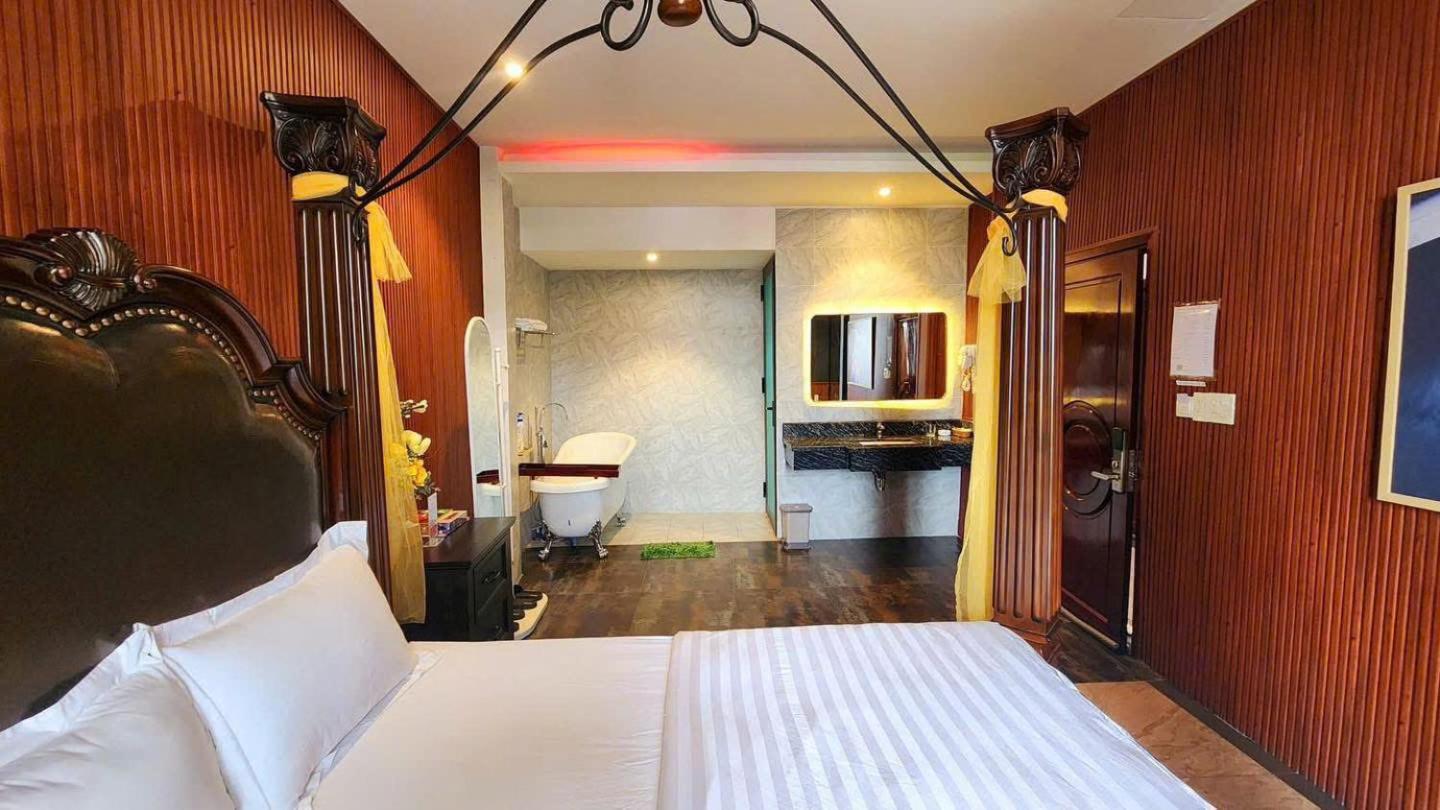 Khach San Nha Minh Hotel Cai Rang Kültér fotó